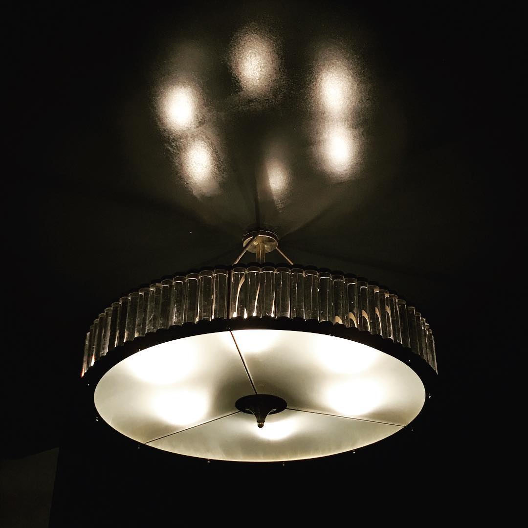 Statement chandelier with cylindrical crystal elements